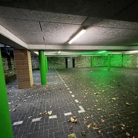 Newly Refreshed Weaving Mill Free Parking Pensión